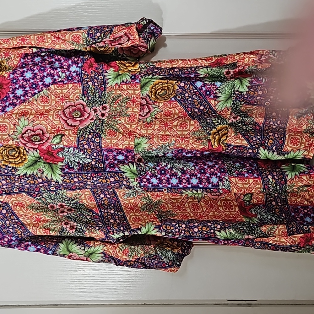 Avenue size fourteen tunic - Picture 4 of 5